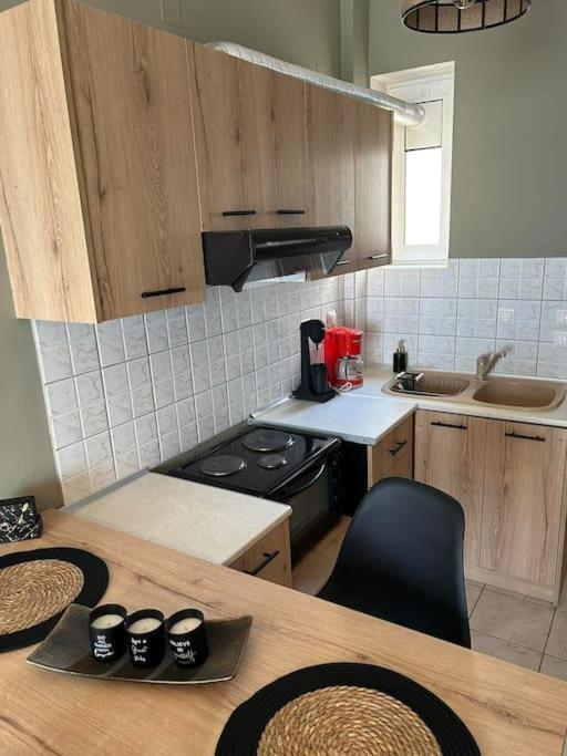 Marina'S Boutique Apartment อเล็กซานโดรโพลิส ภายนอก รูปภาพ