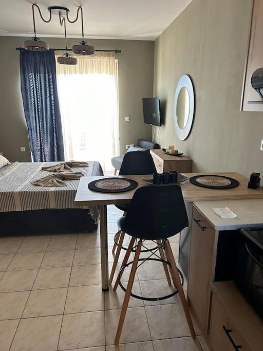 Marina'S Boutique Apartment อเล็กซานโดรโพลิส ภายนอก รูปภาพ