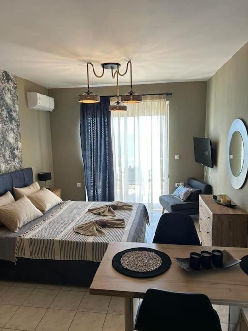 Marina'S Boutique Apartment อเล็กซานโดรโพลิส ภายนอก รูปภาพ