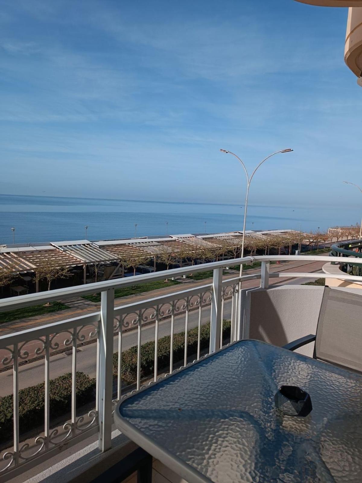Marina'S Boutique Apartment อเล็กซานโดรโพลิส ภายนอก รูปภาพ